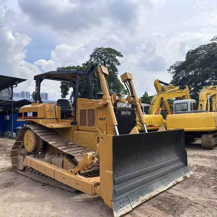 Original Caterpillar D6r Bulldozer Used Caterpillar D5 D6 D7 Bulldozer on Sale High Quality Caterpillar D6r Bulldozer - Buldózer: 4 kép. Original Caterpillar D6r Bulldozer Used Caterpillar D5 D6 D7 Bulldozer on Sale High Quality Caterpillar D6r Bulldozer - Buldózer: 4 kép.