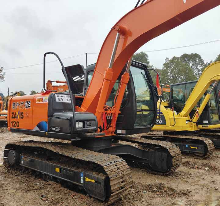 Original Hitachi ZX120 Crawler Excavator Low Hours Perfect for Various Projects Available Used Excavators for Sale - Lánctalpas kotró: 1 kép. Original Hitachi ZX120 Crawler Excavator Low Hours Perfect for Various Projects Available Used Excavators for Sale - Lánctalpas kotró: 1 kép.