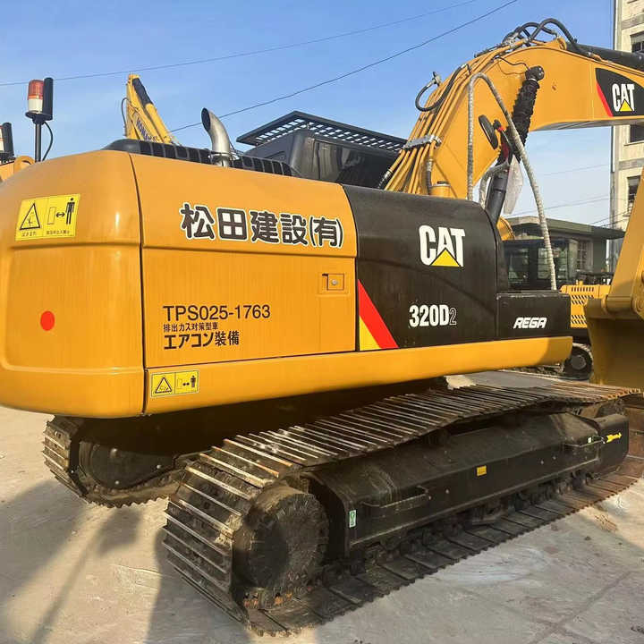 Second Hand Excavator 320D Used Low Price Caterpillar CAT 312D 315D 320D 325D in Good Condition - Lánctalpas kotró: 1 kép. Second Hand Excavator 320D Used Low Price Caterpillar CAT 312D 315D 320D 325D in Good Condition - Lánctalpas kotró: 1 kép.