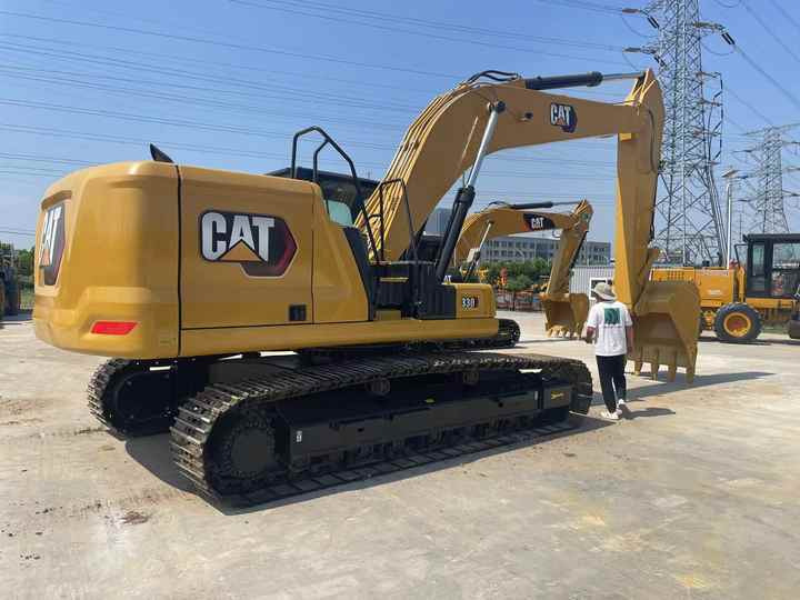 USED CAT 330gc Excavator Cat320gc 330gc Excavator - Kotrógép: 2 kép. USED CAT 330gc Excavator Cat320gc 330gc Excavator - Kotrógép: 2 kép.