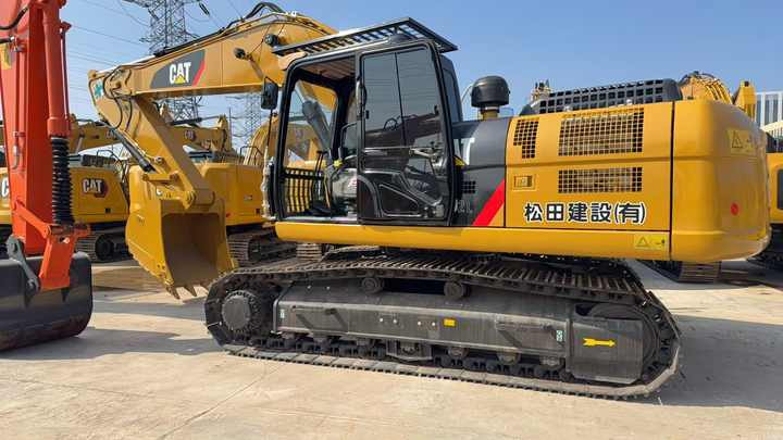 Used CAT330D2 Model Excavator Second Hand Machine Popular Brand JAPAN CAT Hydraulic Machinery - Kotrógép: 5 kép. Used CAT330D2 Model Excavator Second Hand Machine Popular Brand JAPAN CAT Hydraulic Machinery - Kotrógép: 5 kép.