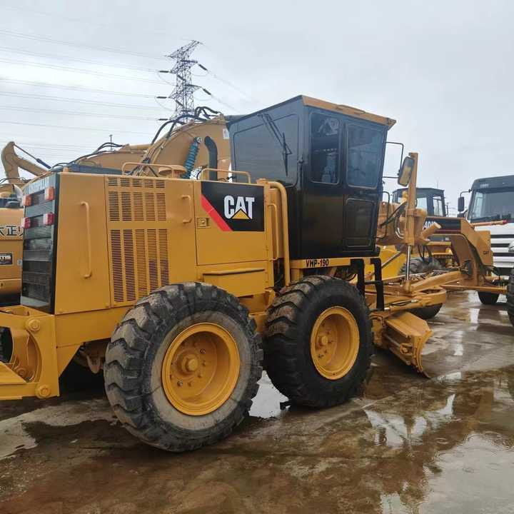 Used Cat 140K New Model Grader Popular Brand Japan Cat Hydraulic Machinery Construction Equipment - Gréder: 2 kép. Used Cat 140K New Model Grader Popular Brand Japan Cat Hydraulic Machinery Construction Equipment - Gréder: 2 kép.