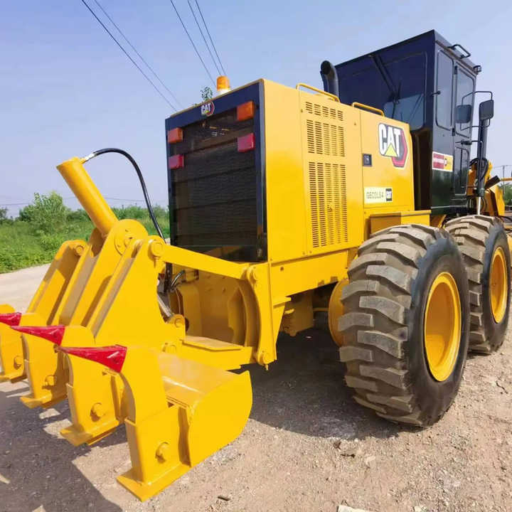 Used Caterpillar CAT 140k Land Road Motor Grader CAT140k Used Grader Cheap Price for Sale - Gréder: 1 kép. Used Caterpillar CAT 140k Land Road Motor Grader CAT140k Used Grader Cheap Price for Sale - Gréder: 1 kép.