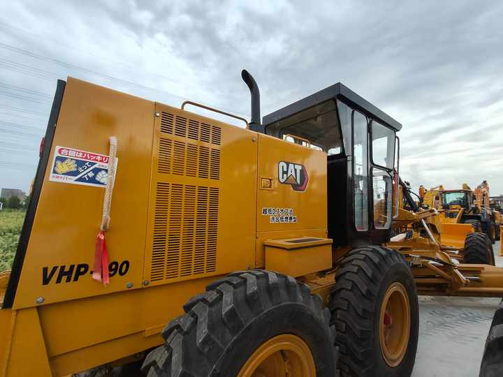 Used Construction Machinery Caterpillar 140G Grader Cat140G Wheeled Grader Cheap Price Hot Sale - Gréder: 4 kép. Used Construction Machinery Caterpillar 140G Grader Cat140G Wheeled Grader Cheap Price Hot Sale - Gréder: 4 kép.
