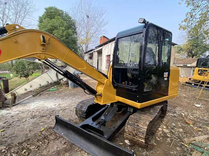 Used Digger CAT 306E2 Construction Machinery ConstructionDigger Used CAT 306E2 Cheap Excavator - Lánctalpas kotró: 3 kép. Used Digger CAT 306E2 Construction Machinery ConstructionDigger Used CAT 306E2 Cheap Excavator - Lánctalpas kotró: 3 kép.