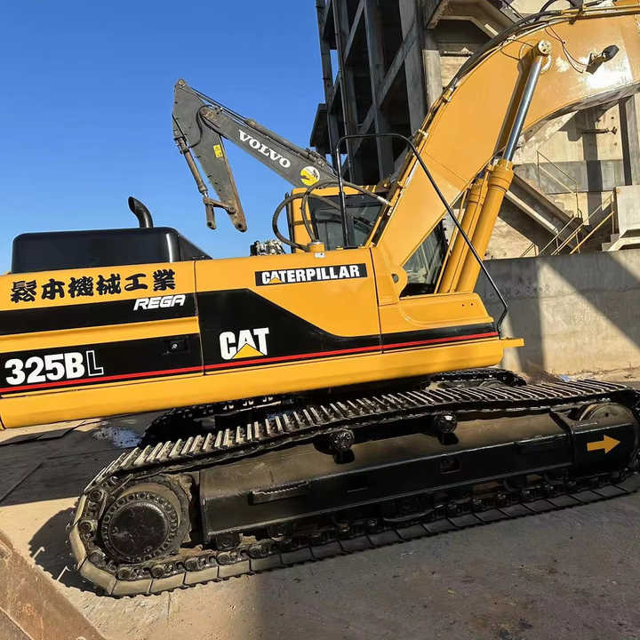 Used Digger CAT 325BL Construction Machinery Construction Digger Used CAT 325BL Cheap Excavator - Lánctalpas kotró: 1 kép. Used Digger CAT 325BL Construction Machinery Construction Digger Used CAT 325BL Cheap Excavator - Lánctalpas kotró: 1 kép.