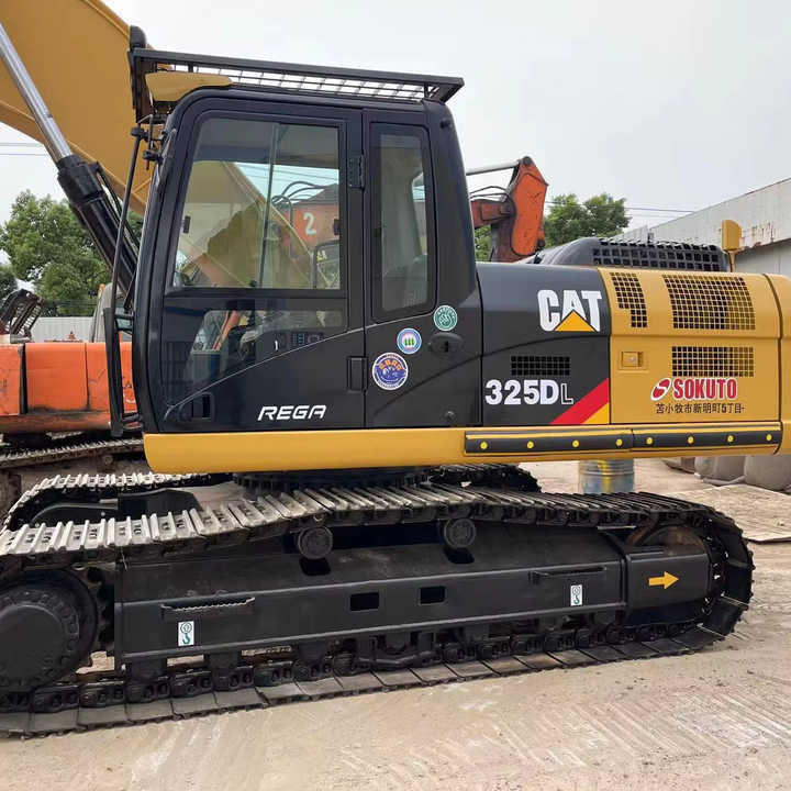 Used Digger CAT 325DL Construction Machinery Construction Digger Used CAT 325DL Cheap Excavator - Lánctalpas kotró: 1 kép. Used Digger CAT 325DL Construction Machinery Construction Digger Used CAT 325DL Cheap Excavator - Lánctalpas kotró: 1 kép.