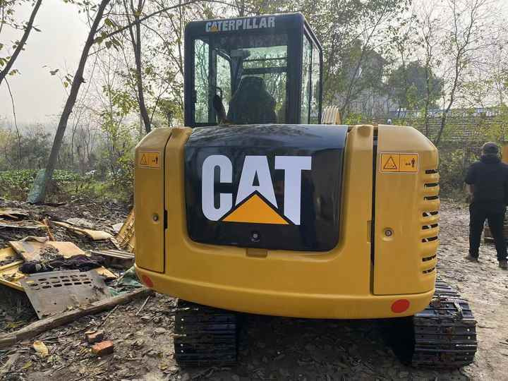 Used Excavators CAT306E Used Japanese Caterpillar Mini 306E2 Excavators for Sale at Cheap Prices - Minikotró: 4 kép. Used Excavators CAT306E Used Japanese Caterpillar Mini 306E2 Excavators for Sale at Cheap Prices - Minikotró: 4 kép.