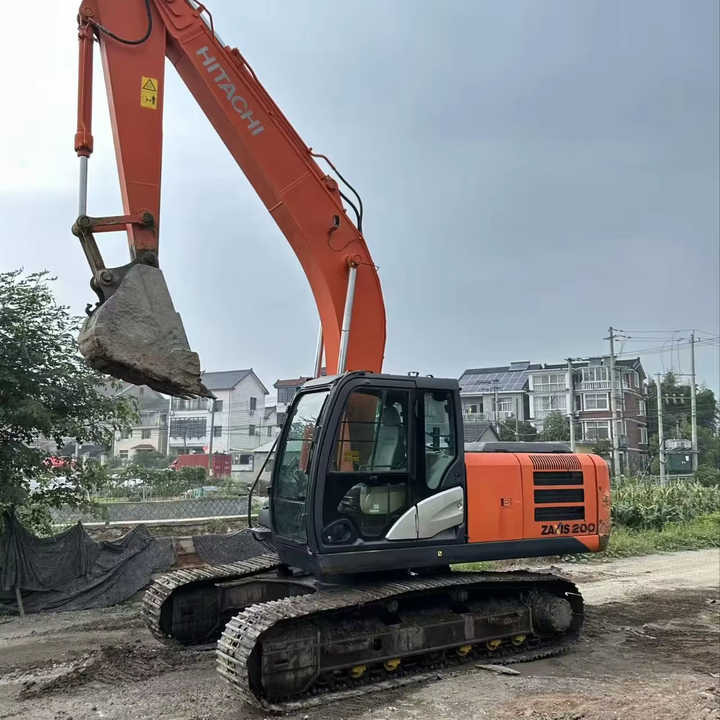 Used HITACHI ZX210-3G New Model Excavator Second Hand Machine Popular Brand Japan Hitachi Hydraulic Machinery - Kotrógép: 1 kép. Used HITACHI ZX210-3G New Model Excavator Second Hand Machine Popular Brand Japan Hitachi Hydraulic Machinery - Kotrógép: 1 kép.