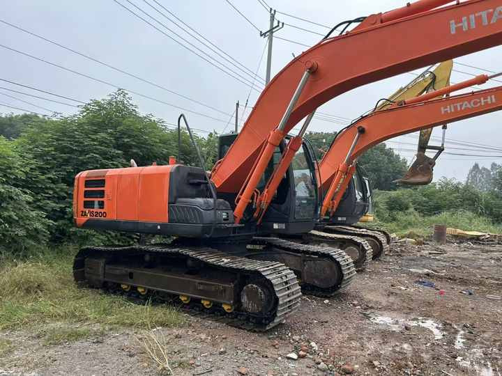 Used HITACHI ZX210-3G New Model Excavator Second Hand Machine Popular Brand Japan Hitachi Hydraulic Machinery - Kotrógép: 5 kép. Used HITACHI ZX210-3G New Model Excavator Second Hand Machine Popular Brand Japan Hitachi Hydraulic Machinery - Kotrógép: 5 kép.