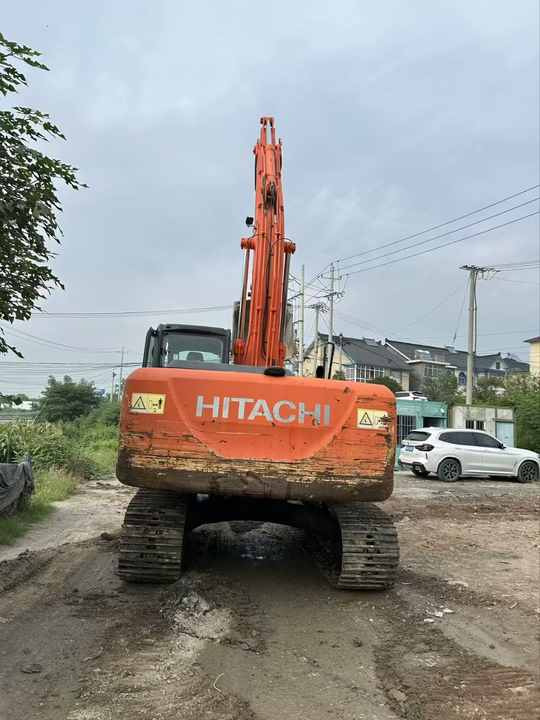 Used HITACHI ZX210-3G New Model Excavator Second Hand Machine Popular Brand Japan Hitachi Hydraulic Machinery - Kotrógép: 2 kép. Used HITACHI ZX210-3G New Model Excavator Second Hand Machine Popular Brand Japan Hitachi Hydraulic Machinery - Kotrógép: 2 kép.