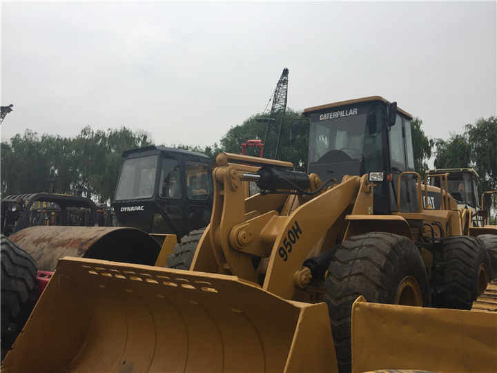 Used High Quality CAT 950H Wheel Loader/Used Wheel Loader CAT 950H in Good Condition for Hot Sale - Gumikerekes homlokrakodó: 5 kép. Used High Quality CAT 950H Wheel Loader/Used Wheel Loader CAT 950H in Good Condition for Hot Sale - Gumikerekes homlokrakodó: 5 kép.