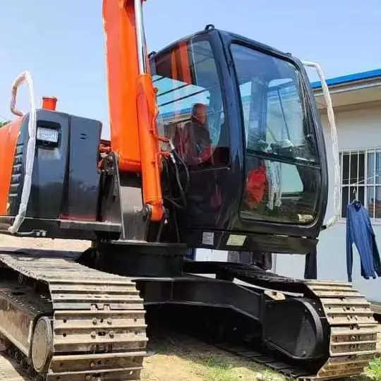 Used Hitachi Excavator ZX70 7ton Japan Import Second Hand Small Crawler ZX70 Excavator for Sale - Lánctalpas kotró: 1 kép. Used Hitachi Excavator ZX70 7ton Japan Import Second Hand Small Crawler ZX70 Excavator for Sale - Lánctalpas kotró: 1 kép.