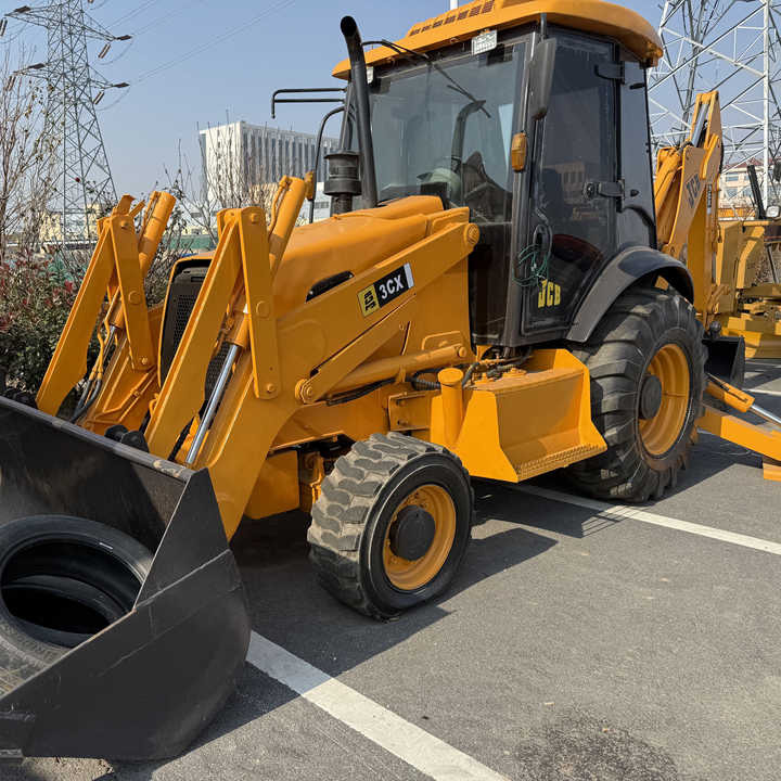 Used Hydraulic Backhoe Loader JCB3CX 7t in Good Condition Cheap Price in Stock Jcb 3cx 4cx 4cx Loader in Hefei for Sale - Kotrórakodó: 1 kép. Used Hydraulic Backhoe Loader JCB3CX 7t in Good Condition Cheap Price in Stock Jcb 3cx 4cx 4cx Loader in Hefei for Sale - Kotrórakodó: 1 kép.