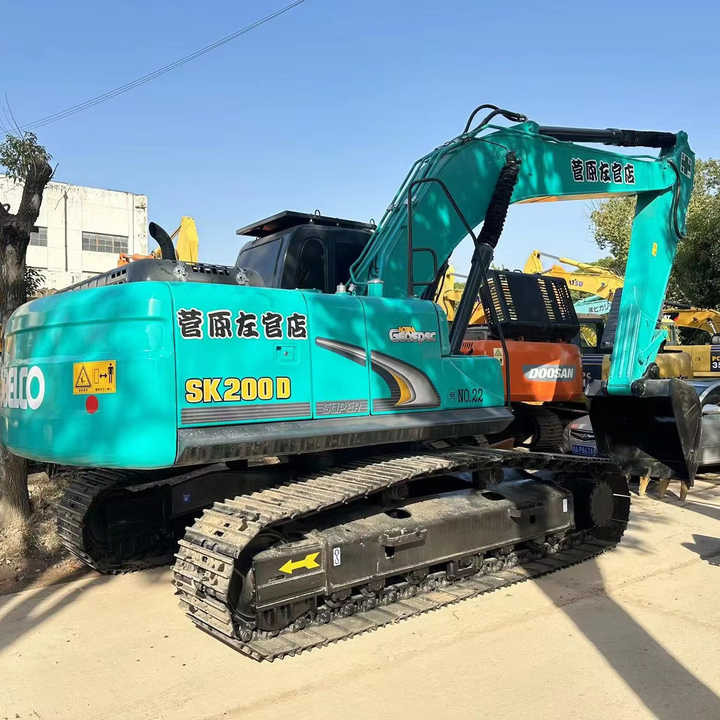 Used Japan Original Brand Kobelco Sk200-8 Excavator in High Quality for Sale High Working Efficiency - Kotrógép: 1 kép. Used Japan Original Brand Kobelco Sk200-8 Excavator in High Quality for Sale High Working Efficiency - Kotrógép: 1 kép.