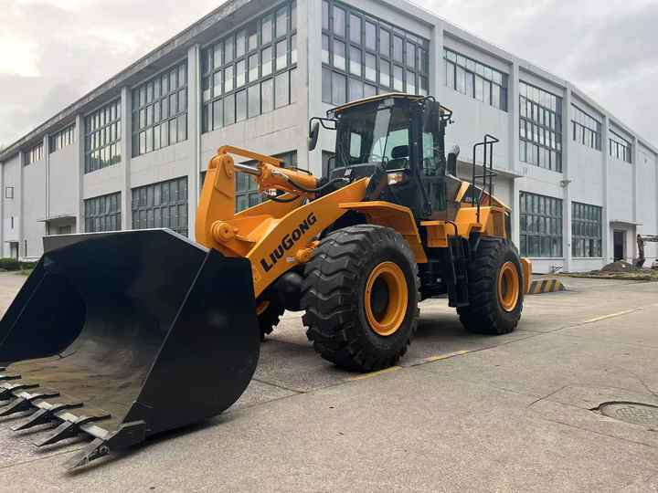Used LIUGONG 856H wheel in Good Condition for sale 90%new uesd Loader liugong 856h Used Loader For Sale - Gumikerekes homlokrakodó: 2 kép. Used LIUGONG 856H wheel in Good Condition for sale 90%new uesd Loader liugong 856h Used Loader For Sale - Gumikerekes homlokrakodó: 2 kép.