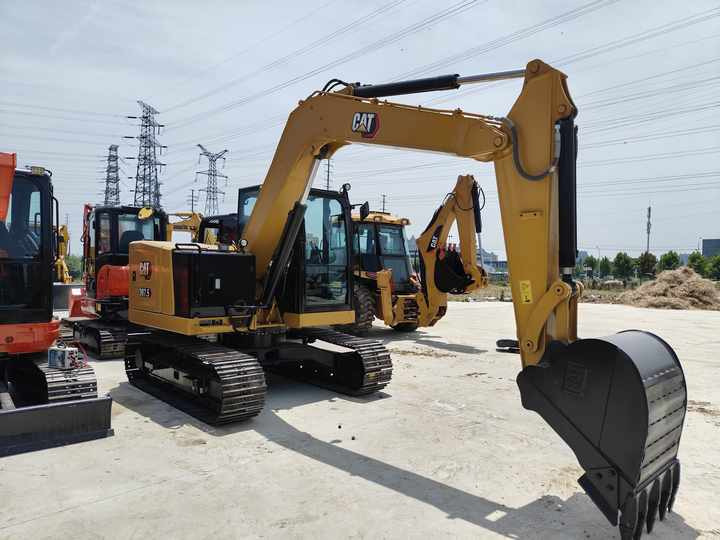 Used Mini Caterpillar 307.5 Excavator in High Quality for Sale - Kotrógép: 5 kép. Used Mini Caterpillar 307.5 Excavator in High Quality for Sale - Kotrógép: 5 kép.