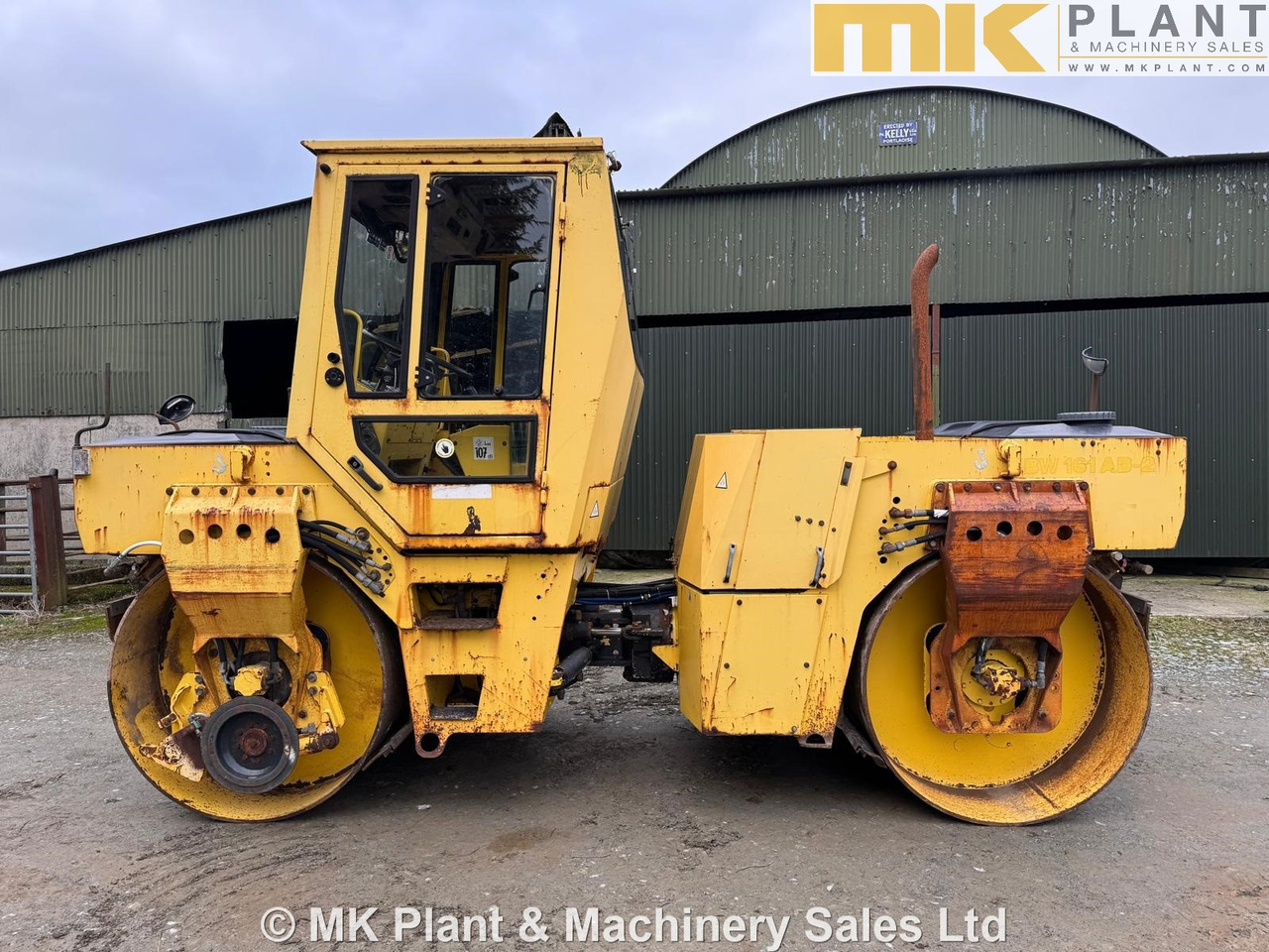 BOMAG BW161AD-2 - Henger: 3 kép. BOMAG BW161AD-2 - Henger: 3 kép.