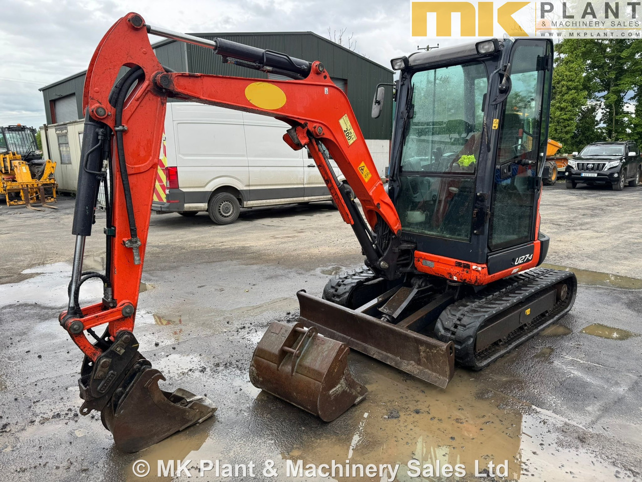 KUBOTA U27-4 - Minikotró: 4 kép. KUBOTA U27-4 - Minikotró: 4 kép.