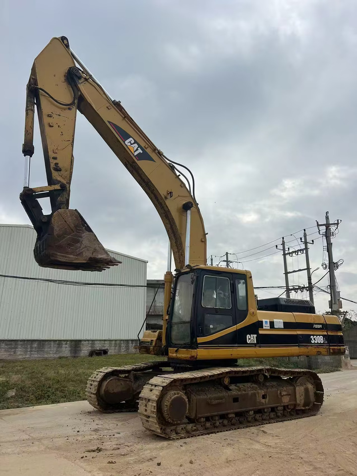 CATERPILLAR 330BL - Lánctalpas kotró: 4 kép. CATERPILLAR 330BL - Lánctalpas kotró: 4 kép.