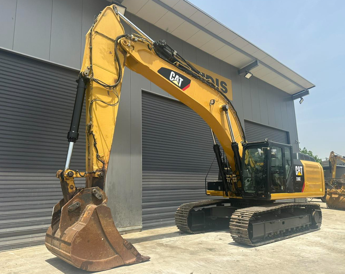 CATERPILLAR 336E - Lánctalpas kotró: 3 kép. CATERPILLAR 336E - Lánctalpas kotró: 3 kép.