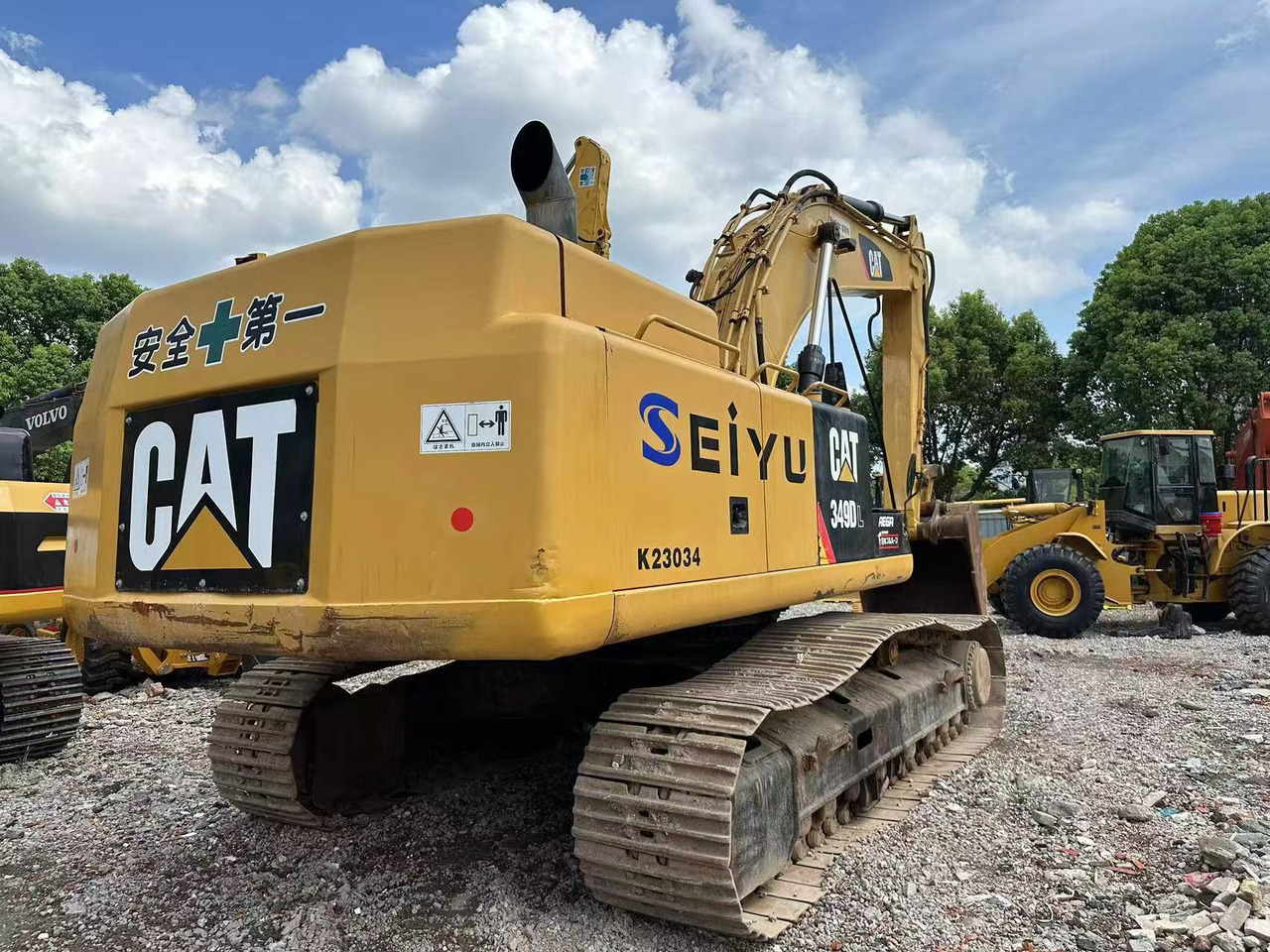 CATERPILLAR 349D - Lánctalpas kotró: 2 kép. CATERPILLAR 349D - Lánctalpas kotró: 2 kép.