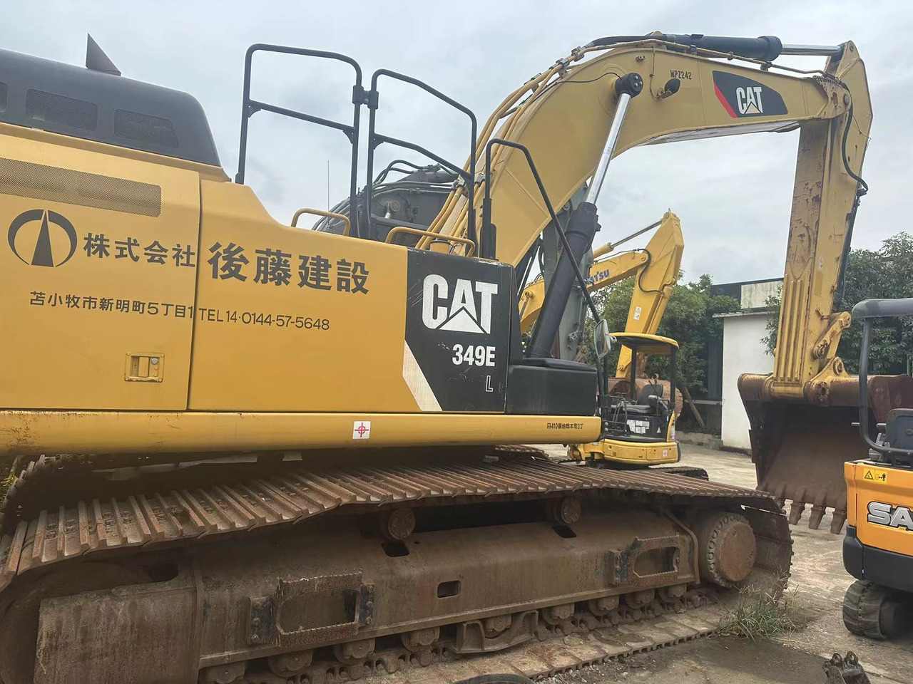 CATERPILLAR 349E - Lánctalpas kotró: 1 kép. CATERPILLAR 349E - Lánctalpas kotró: 1 kép.
