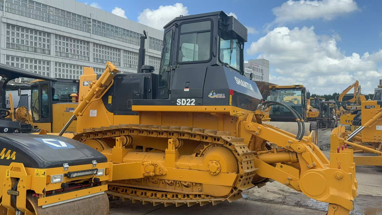 SHANTUI SD22 - Buldózer: 1 kép. SHANTUI SD22 - Buldózer: 1 kép.