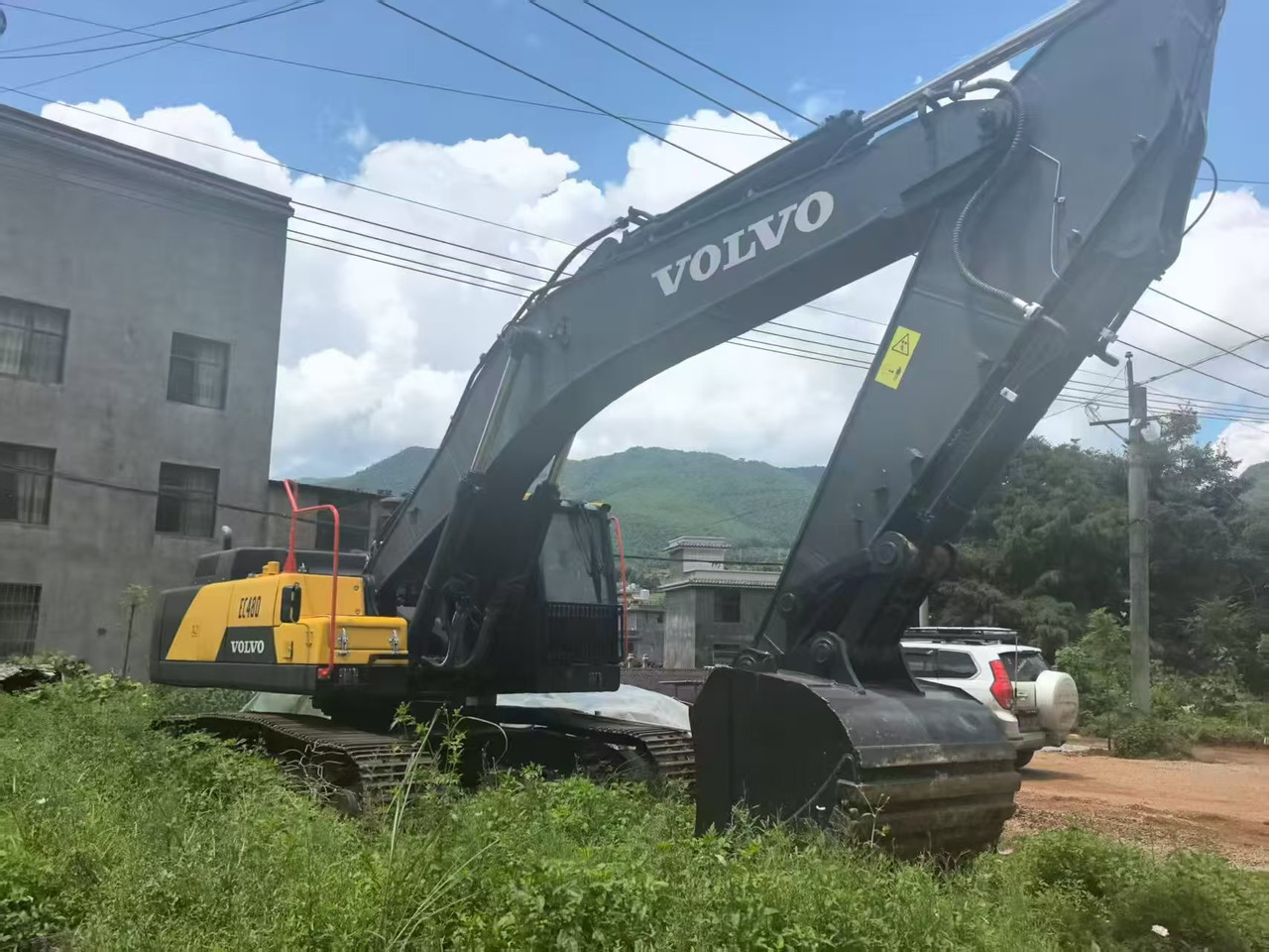 VOLVO EC480DL - Lánctalpas kotró: 1 kép. VOLVO EC480DL - Lánctalpas kotró: 1 kép.