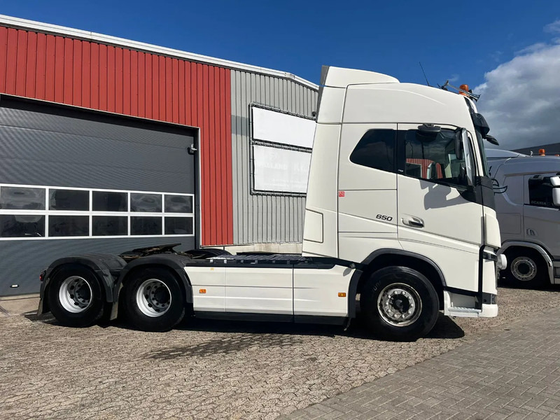 Volvo FH 16.650 FH16 - Nyergesvontató: 5 kép. Volvo FH 16.650 FH16 - Nyergesvontató: 5 kép.