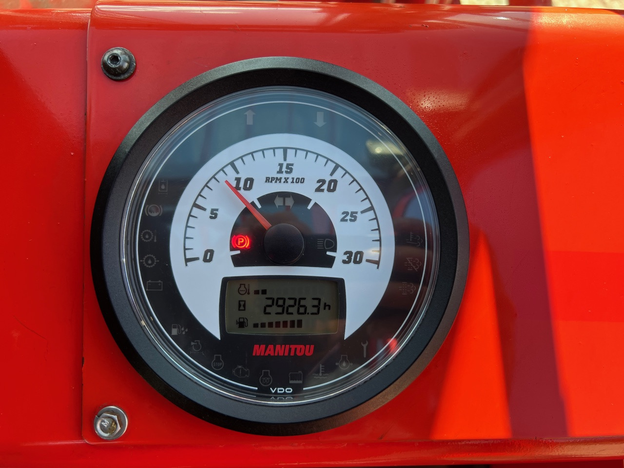 MANITOU M30-4 ST3B - Terepjáró képességű targoncá: 4 kép. MANITOU M30-4 ST3B - Terepjáró képességű targoncá: 4 kép.