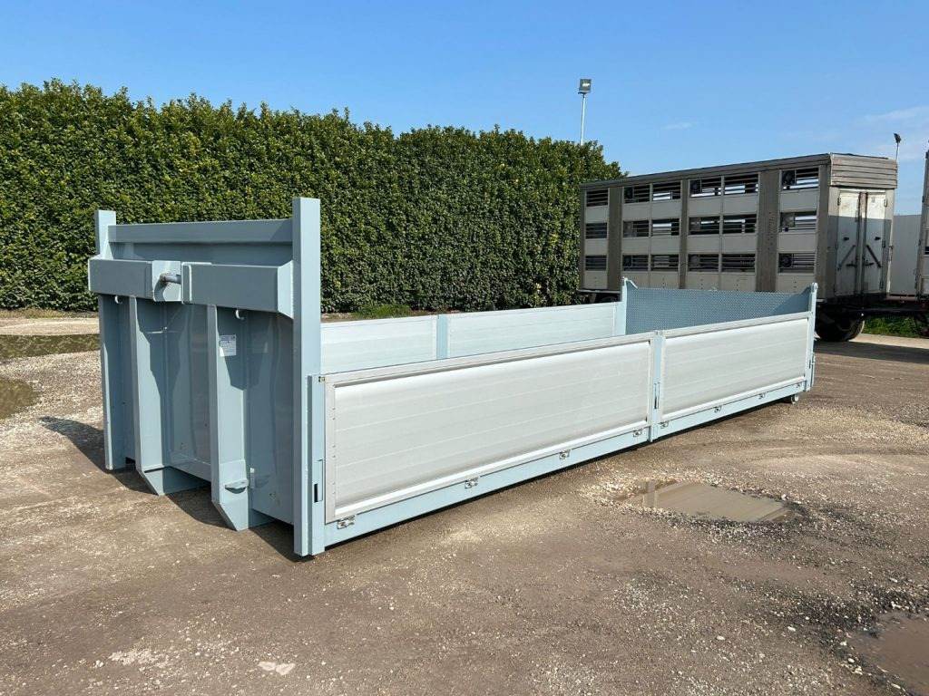 CONTAINER A PIANALE NUOVO CON SPONDE IN TR5 - Multiliftes konténer: 1 kép. CONTAINER A PIANALE NUOVO CON SPONDE IN TR5 - Multiliftes konténer: 1 kép.