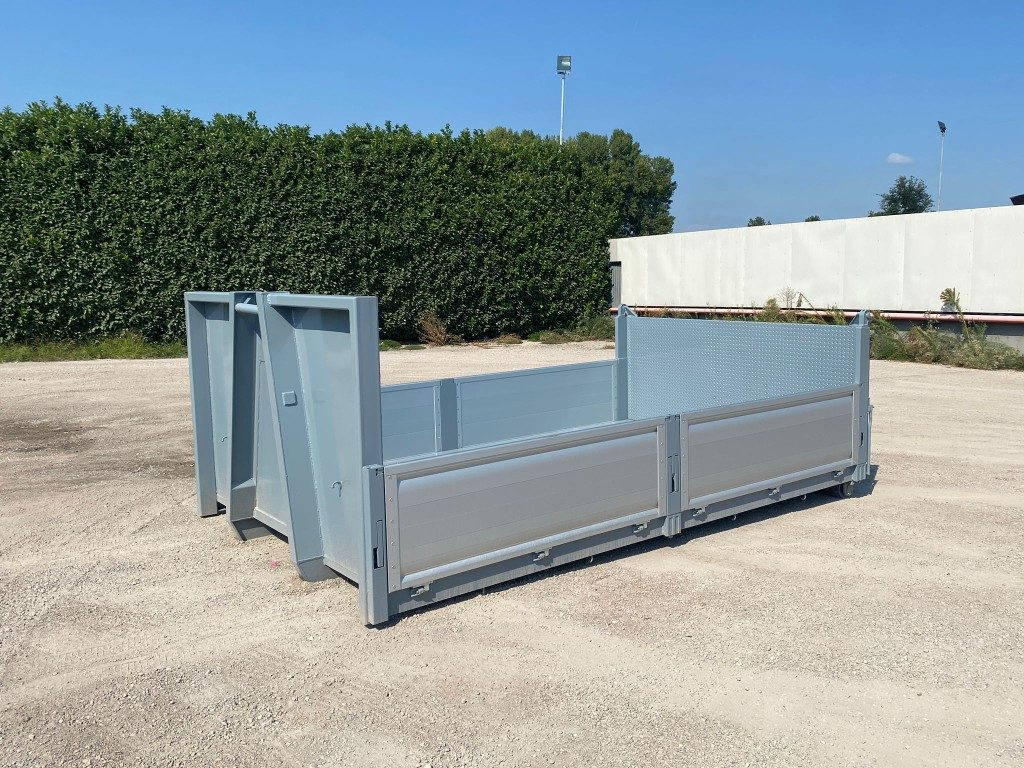 CONTAINER A PIANALE NUOVO CON SPONDE IN TR5 - Multiliftes konténer: 1 kép. CONTAINER A PIANALE NUOVO CON SPONDE IN TR5 - Multiliftes konténer: 1 kép.