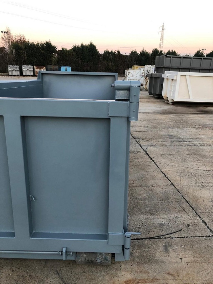 CONTAINER PER INERTI APERTO CON PORTA POSTERIORE T - Multiliftes konténer: 3 kép. CONTAINER PER INERTI APERTO CON PORTA POSTERIORE T - Multiliftes konténer: 3 kép.