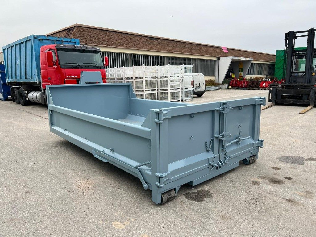 CONTAINER SCARRABILE NUOVO A CIELO APERTO - Multiliftes konténer: 3 kép. CONTAINER SCARRABILE NUOVO A CIELO APERTO - Multiliftes konténer: 3 kép.