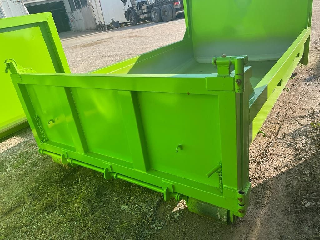 CONTAINER SCARRABILE NUOVO A CIELO APERTO - Multiliftes konténer: 3 kép. CONTAINER SCARRABILE NUOVO A CIELO APERTO - Multiliftes konténer: 3 kép.