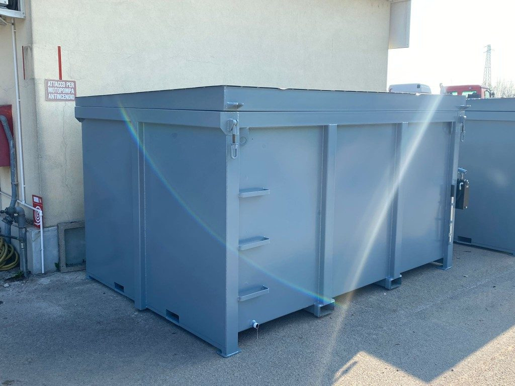 CONTAINER SCARRABILE NUOVO CON COPERCHIO - Multiliftes konténer: 4 kép. CONTAINER SCARRABILE NUOVO CON COPERCHIO - Multiliftes konténer: 4 kép.