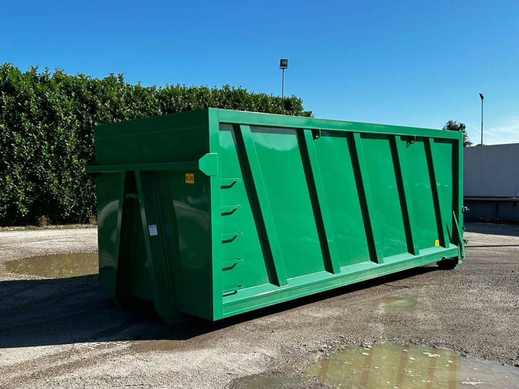 CONTAINER SCARRABILE NUOVO PER INGOMBRANTI STAGNO - Multiliftes konténer: 1 kép. CONTAINER SCARRABILE NUOVO PER INGOMBRANTI STAGNO - Multiliftes konténer: 1 kép.
