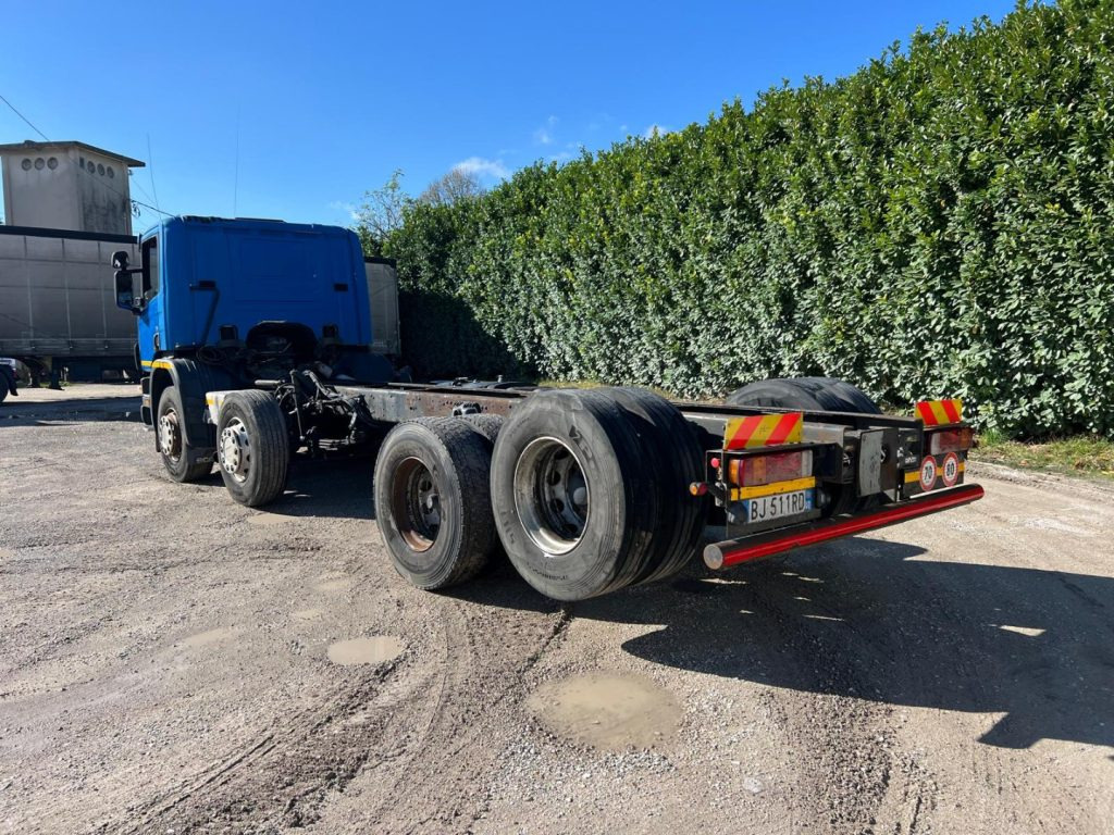SCANIA 124GB 420 A TELAIO - Egyéb gépek: 4 kép. SCANIA 124GB 420 A TELAIO - Egyéb gépek: 4 kép.