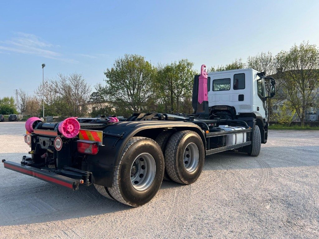 IVECO STRALIS 460 X-WAY USATO SCARRABILE 6X4 lízing IVECO STRALIS 460 X-WAY USATO SCARRABILE 6X4: 6 kép.