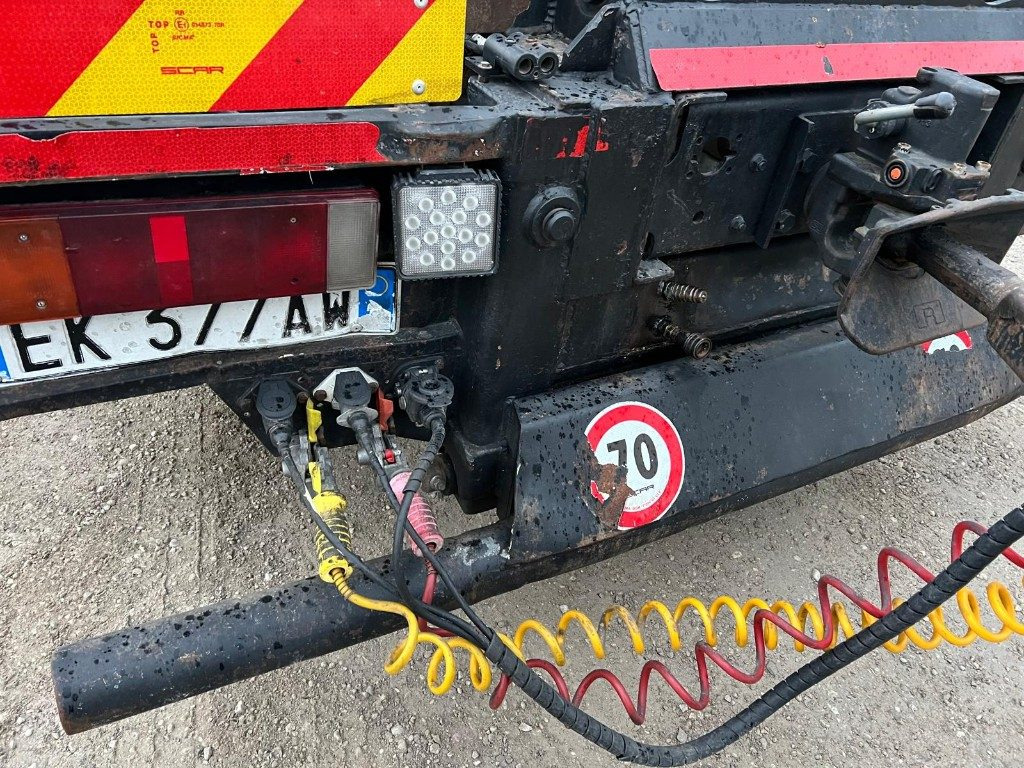 Horgos rakodó teherautó MAN TGX 26.480 SCARRABILE CON GRU: 13 kép.