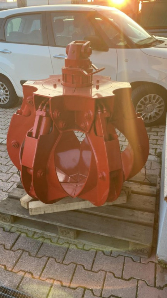 POLIPO MARCA ROZZI A 6 PALE PIU ROTORE ROZZI - Polip kanál: 5 kép. POLIPO MARCA ROZZI A 6 PALE PIU ROTORE ROZZI - Polip kanál: 5 kép.