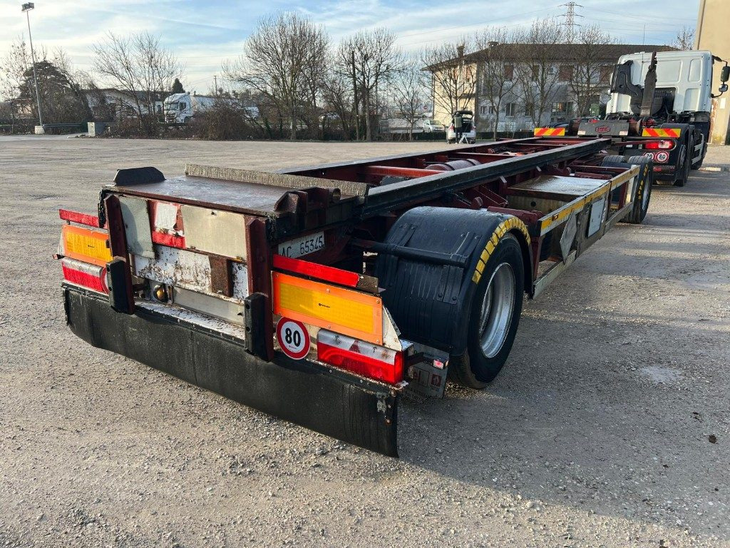 ZORZI RIMORCHIO ZORZI 20 R073 SCARRABILE - Multiliftes/ Konténerszállító pótkocsi: 1 kép. ZORZI RIMORCHIO ZORZI 20 R073 SCARRABILE - Multiliftes/ Konténerszállító pótkocsi: 1 kép.