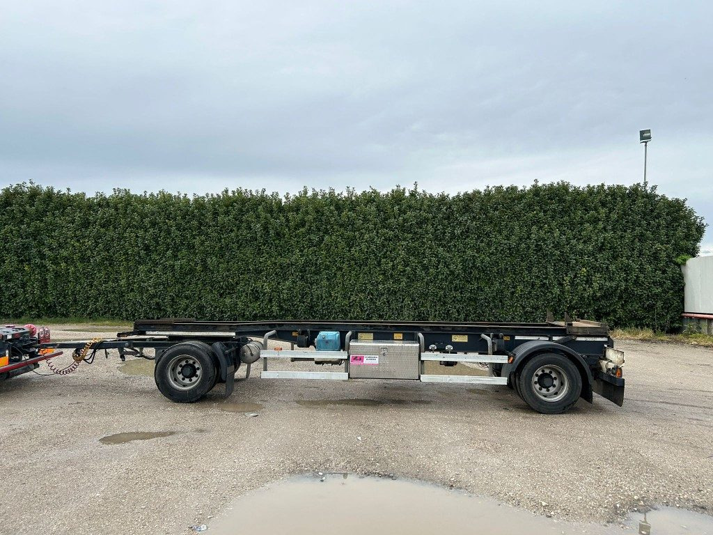 ZORZI RIMORCHIO ZORZI 20R 073 SCARRABILE - Multiliftes/ Konténerszállító pótkocsi: 4 kép. ZORZI RIMORCHIO ZORZI 20R 073 SCARRABILE - Multiliftes/ Konténerszállító pótkocsi: 4 kép.