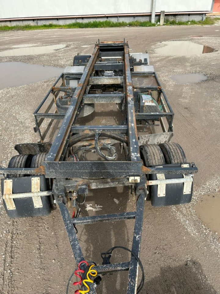 ZORZI RIMORCHIO ZORZI 26R070 SCARRABILE BALESTRATO - Multiliftes/ Konténerszállító pótkocsi: 2 kép. ZORZI RIMORCHIO ZORZI 26R070 SCARRABILE BALESTRATO - Multiliftes/ Konténerszállító pótkocsi: 2 kép.