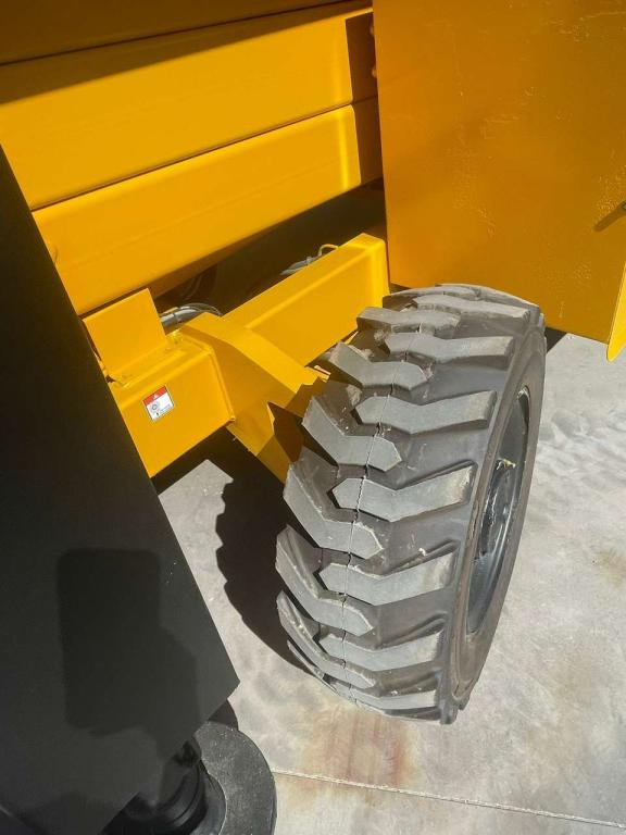 Haulotte HA18SX - Ollós emelő: 4 kép. Haulotte HA18SX - Ollós emelő: 4 kép.