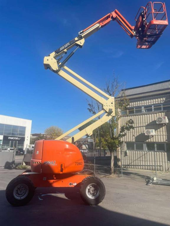 JLG 450AJ SERIE II - Személyemelő: 1 kép. JLG 450AJ SERIE II - Személyemelő: 1 kép.