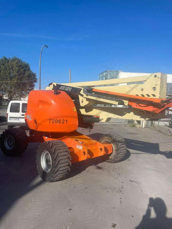 JLG 450AJ SERIE II - Személyemelő: 5 kép. JLG 450AJ SERIE II - Személyemelő: 5 kép.