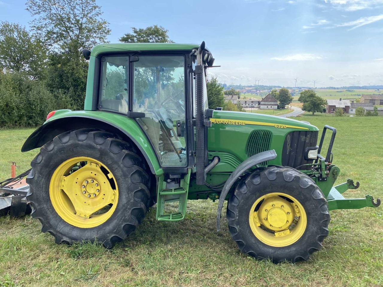 John Deere 6320 Premium - Traktor: 3 kép. John Deere 6320 Premium - Traktor: 3 kép.