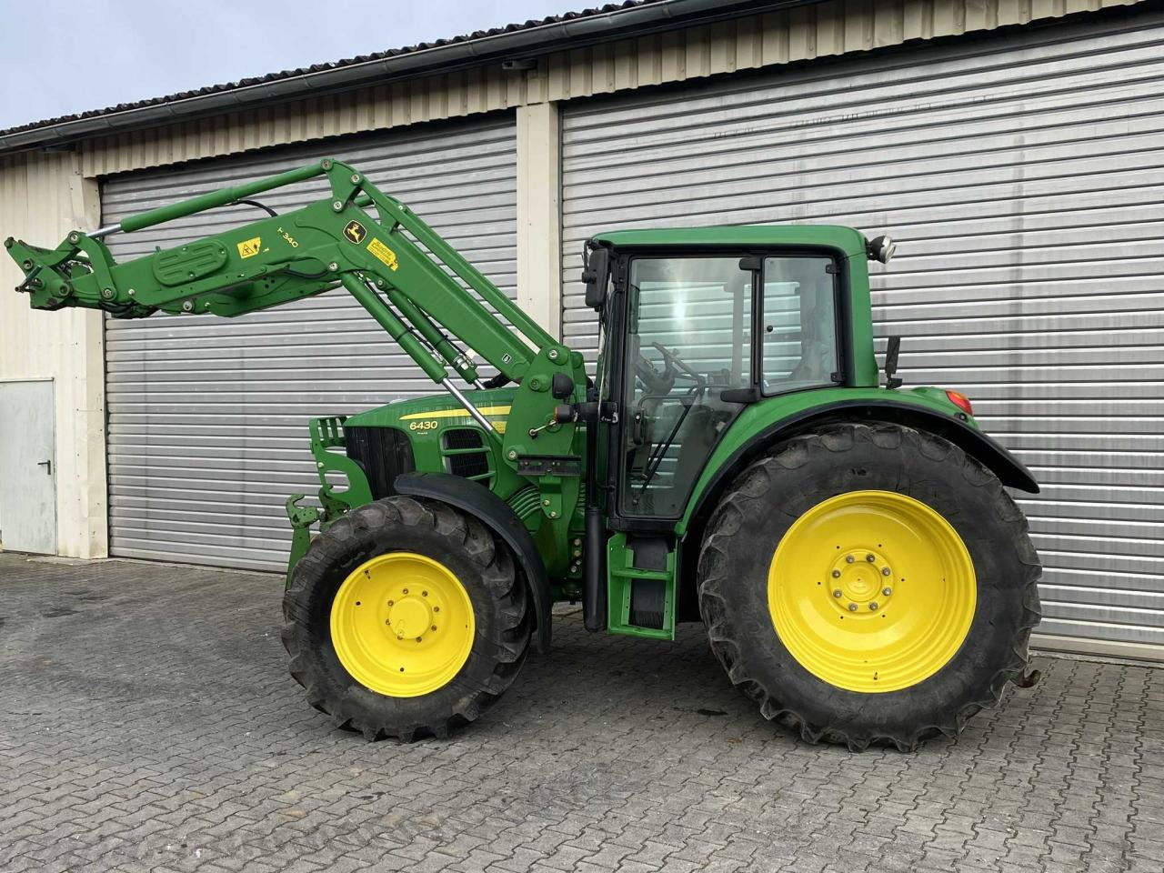 John Deere 6430 Premium - Traktor: 5 kép. John Deere 6430 Premium - Traktor: 5 kép.